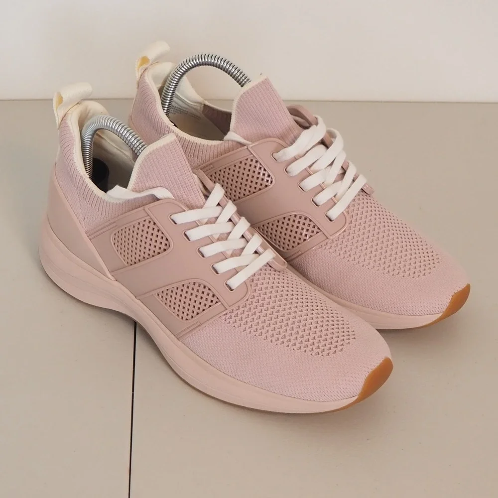 NWOB Tory Burch T Sock Knit Runner Designer‎ Sneakers Pink 136629 Women's 9.5M